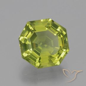 Apatito Verde amarillento natural de 3.54 ct, Corte Octágono / Esmeralda, VVS-VS