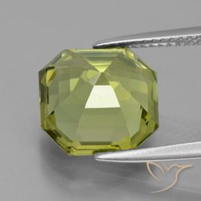 Apatito Verde amarillento natural de 6.54 ct, Corte Octágono / Esmeralda, VS