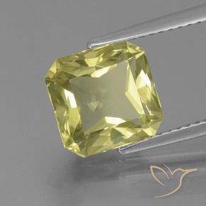Apatito Amarillo verdoso natural de 3.73 ct, Corte Octágono / Esmeralda, VVS-VS