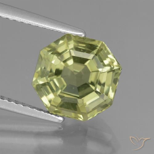 3.68ct Natural Verde medio Apatito, corte esmeralda, VS