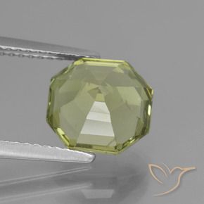 Apatito Verde amarillo natural de 3.31 ct, Corte Octágono / Esmeralda, VS