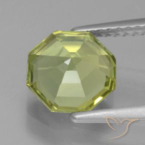 Apatito Amarillo medio natural de 2.02 ct, Corte Octágono / Esmeralda, VVS-VS