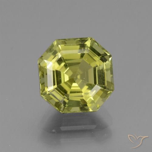 3.30ct Natural Amarillo medio Apatito, corte esmeralda, VVS-VS