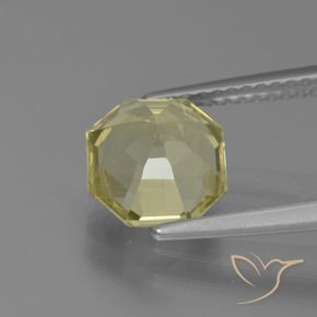 Apatito Amarillo verdoso natural de 2.43 ct, Corte Octágono / Esmeralda, VS