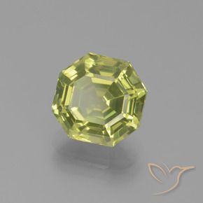 Apatito Amarillo  verdoso natural de 2.54 ct, Corte Octágono / Esmeralda, VS