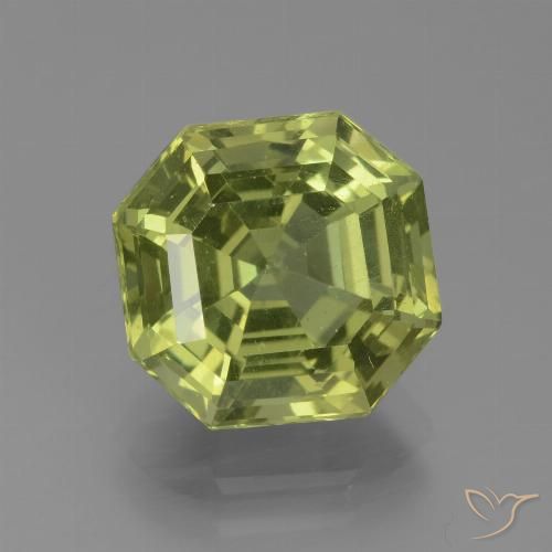 4.78ct Natural Medium Light Green Apatito, corte esmeralda, VS