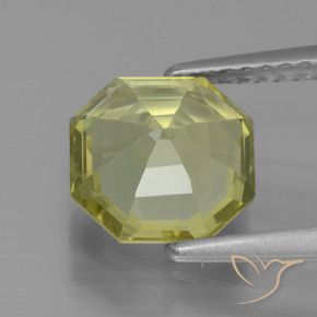 Apatito Amarillo medio natural de 2.15 ct, Corte Octágono / Esmeralda, VS