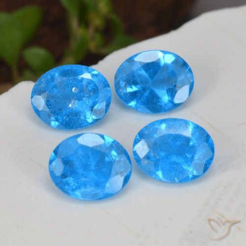 1.49ctw Natural Azul intenso Apatito, Ovalada, VS-SI