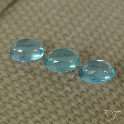0.92ctw Natural Azul agua Apatito, Ovalada, Transparente