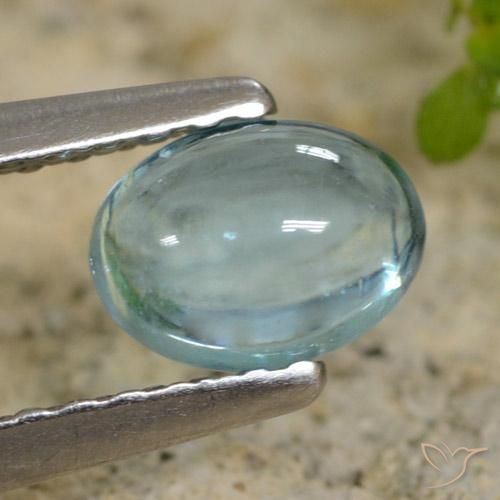 Apatito Cerceta claro natural de 0.62 ct, Ovalada, Transparente