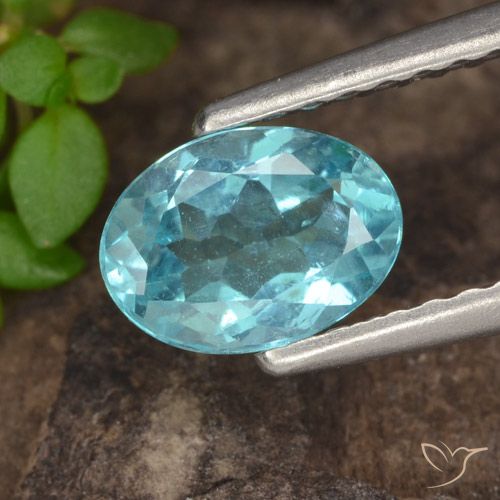0.82ct Natural Verde azulado claro Apatito, Ovalada, VS