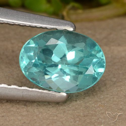 0.87ct Natural Verde azulado claro Apatito, Ovalada, VS