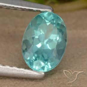 Apatito Verde azulado claro natural de 0.87 ct, Ovalada, VS