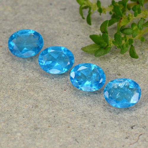1.23ctw Natural Azul azur Apatito, Ovalada, VS
