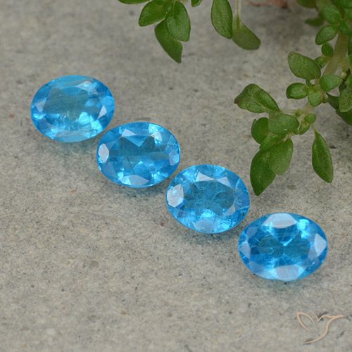 1.24ctw Natural Azul Apatito, Ovalada, VS