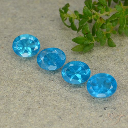 1.70ctw Natural Azul Apatito, Ovalada, VS