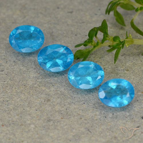 1.40ctw Natural Azul eléctrico Apatito, Ovalada, VS