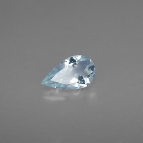 Aguamarina azul natural de 0,66 ct, en forma de pera, VS