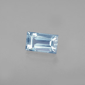 Aguamarina Azul claro natural de 0.74 ct, Corte Baguette, VS-SI