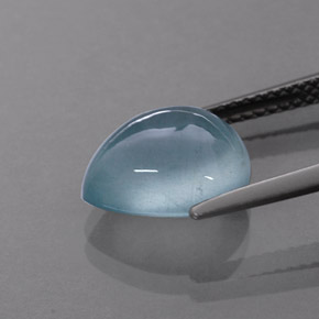 Aguamarina azul natural de 3,86 ct, transparente, transparente / translúcido