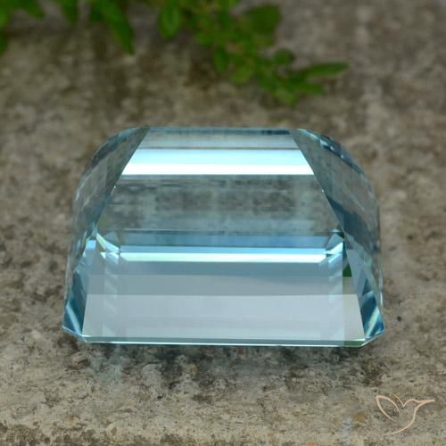 Aguamarina Azul agua oscuro natural de 40.56 ct, Corte Octágono / Esmeralda, VVS