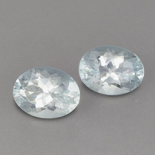 Gemas de Aguamarina Azul pálido natural de 2.25 ct, Corte Óvalo, VVS-VS