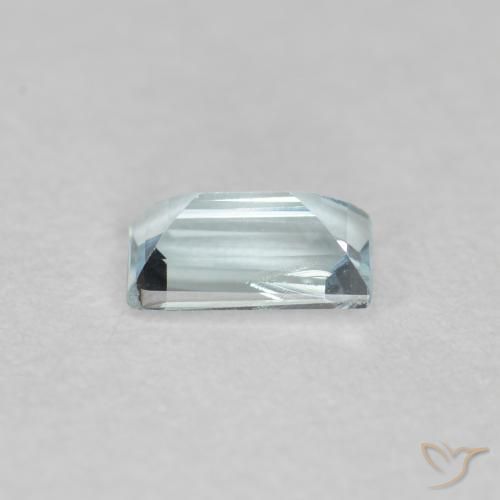 Aguamarina Azul verdoso claro natural de 0.29 ct, Corte Baguette, VS-SI