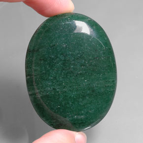 Venturina Verde natural de 82.69 ct, Corte Óvalo, Translúcido