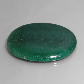 Aventurina verde natural de 106,65 ct, corte óvalo, translúcido