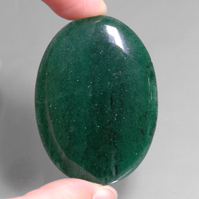 Venturina Verde natural de 64.60 ct, Corte Óvalo, Translúcido