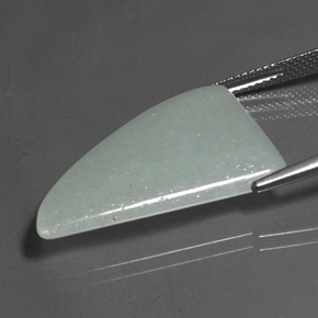 Aventurina verde natural de 14,91 ct, forma elegante, translúcido