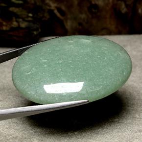 Aventurina verde natural de 123,68 ct, corte óvalo, translúcido