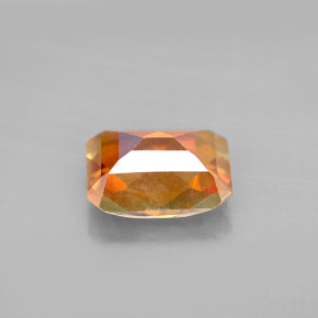 Topacio nítrico Arcoíris superior natural de 2.31 ct, corte esmeralda, VVS-VS