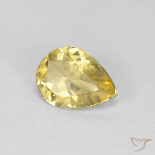 Berilo Dorado claro natural de 0.81 ct, En forma de pera, VVS