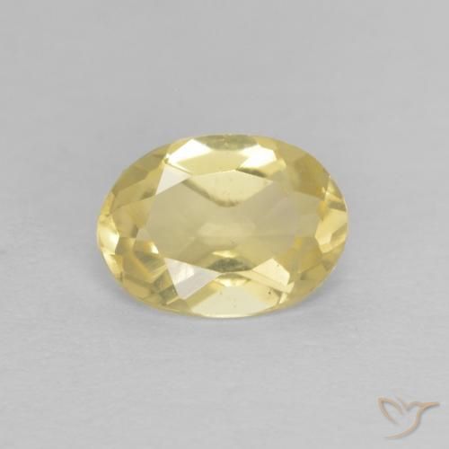 Berilo Amarillo claro natural de 0.67 ct, Ovalada, VVS