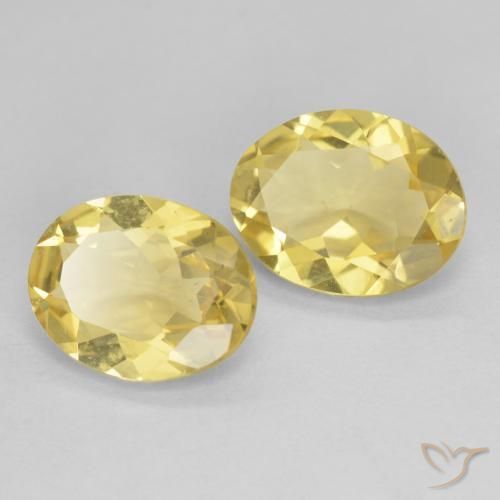 Gemas de Berilo Dorado claro natural de 3.86 ct, Ovalada, VS