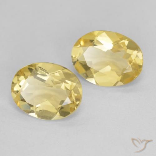 Gemas de Berilo Amarillo-dorado claro natural de 3.06 ct, Ovalada, VVS