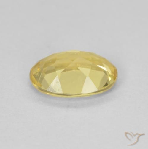 Berilo Dorado claro natural de 0.99 ct, Ovalada, VVS-VS