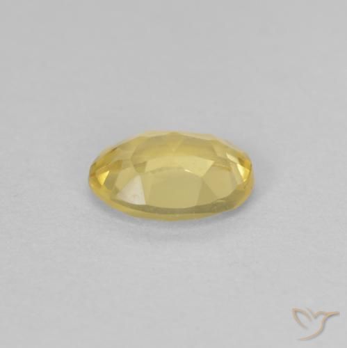 Berilo Amarillo-dorado claro natural de 0.65 ct, Ovalada, VVS-VS