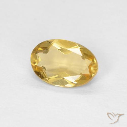 Berilo Dorado medio natural de 0.65 ct, Ovalada, VVS