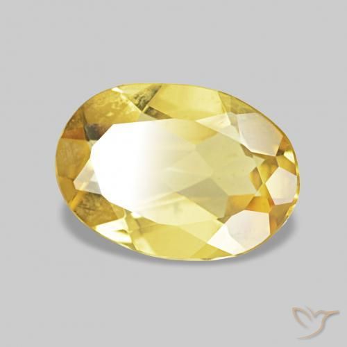 Berilo Dorado claro natural de 0.84 ct, Ovalada, VVS