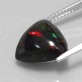 Ópalo negro multicolor natural de 4,00 ct, trillón, opaco