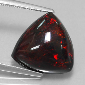 Ópalo negro multicolor natural de 4,03 ct, trillón, opaco