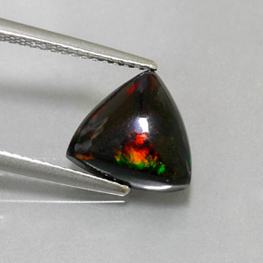 Ópalo negro multicolor natural de 1,88 ct, trillón, opaco