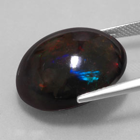Ópalo negro multicolor natural de 17,67 ct, corte óvalo, opaco