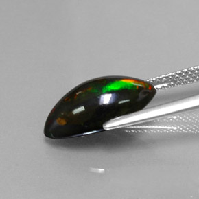 Ópalo negro multicolor natural de 3,06 ct, marquesa, opaco