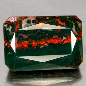 Heliotropo verde natural de 12,46 ct, corte esmeralda, opaco