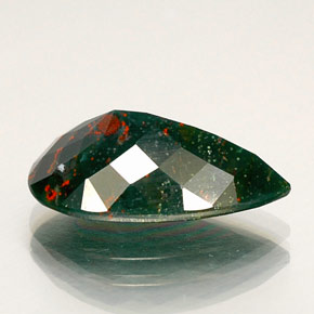 Sanguinaria Verde moteado natural de 9.31 ct, En forma de pera, Opaco