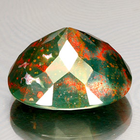 Heliotropo verde natural de 19,44 ct, corte óvalo, opaco