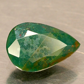 Heliotropo verde natural de 0,63 ct, en forma de pera, opaco